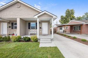 featured image of 497 E 19th St