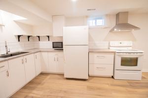 featured image of 411 Deere St