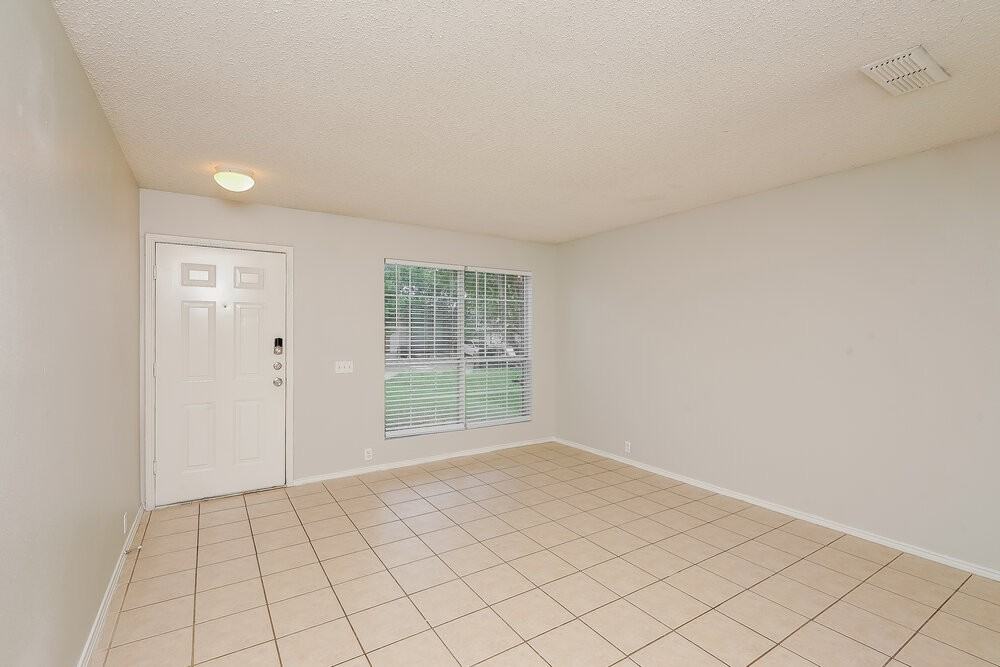 8528 Gatlinburg Dr - Photo 3 of 16