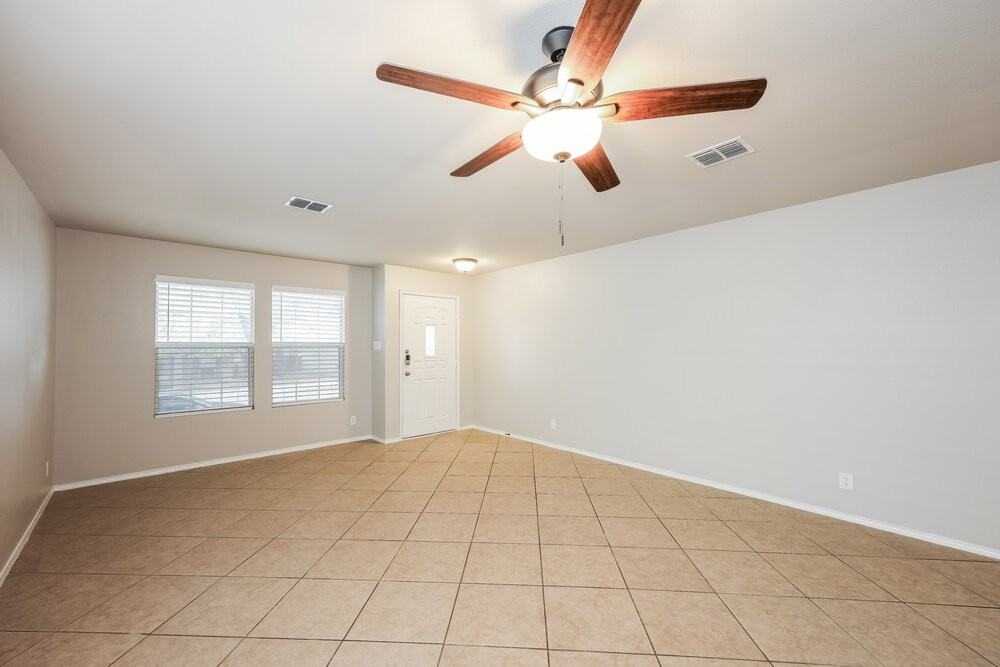 12814 Capri - Photo 5 of 17