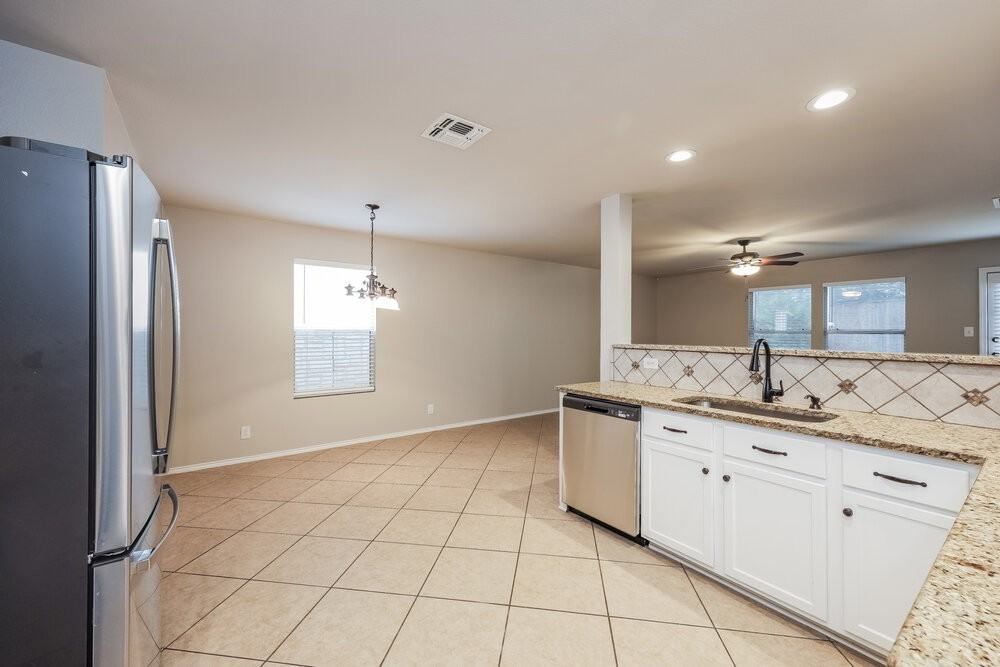 12814 Capri - Photo 7 of 17