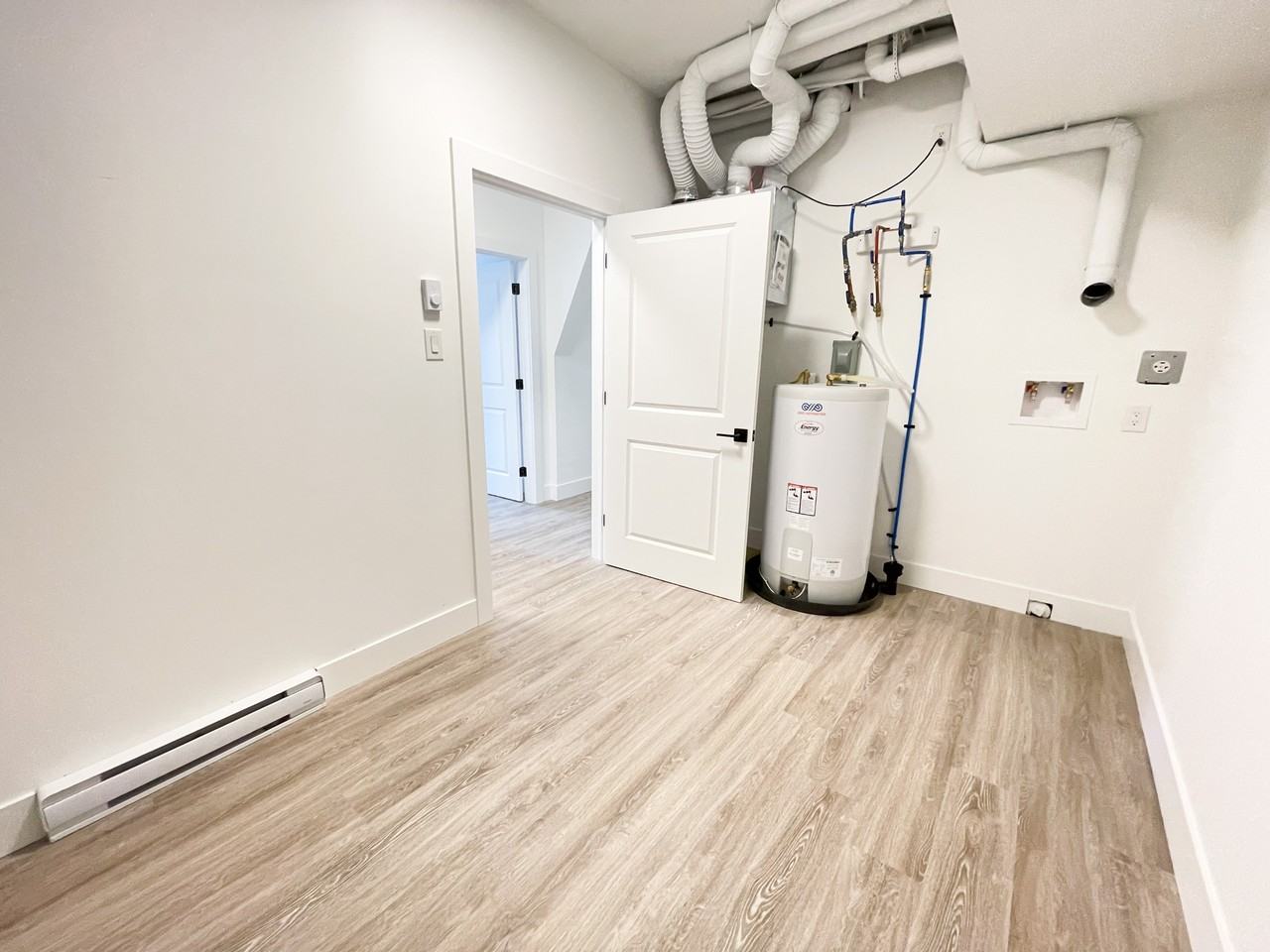 57 Canterbury St #210 - Photo 5 of 16