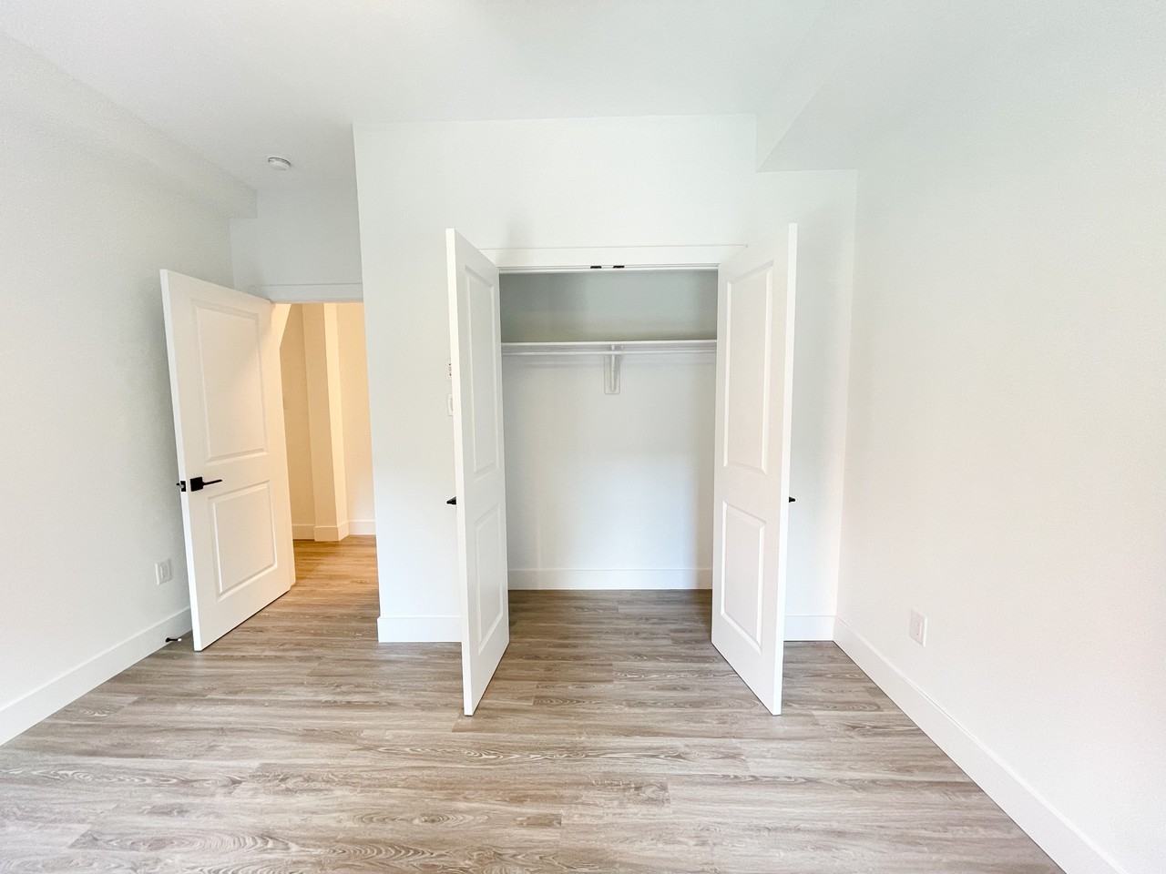 57 Canterbury St #210 - Photo 6 of 16