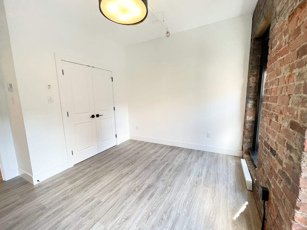 57 Canterbury St #210 - Photo 7 of 16