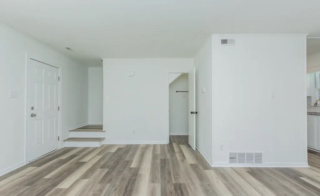 200 Greenbriar Rd - Photo 3 of 13