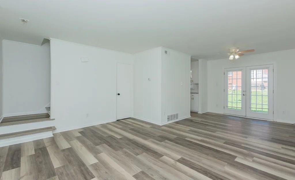 200 Greenbriar Rd - Photo 4 of 13