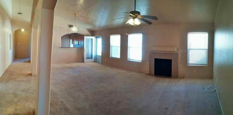 123 El Mundo Rd - Photo 2 of 30