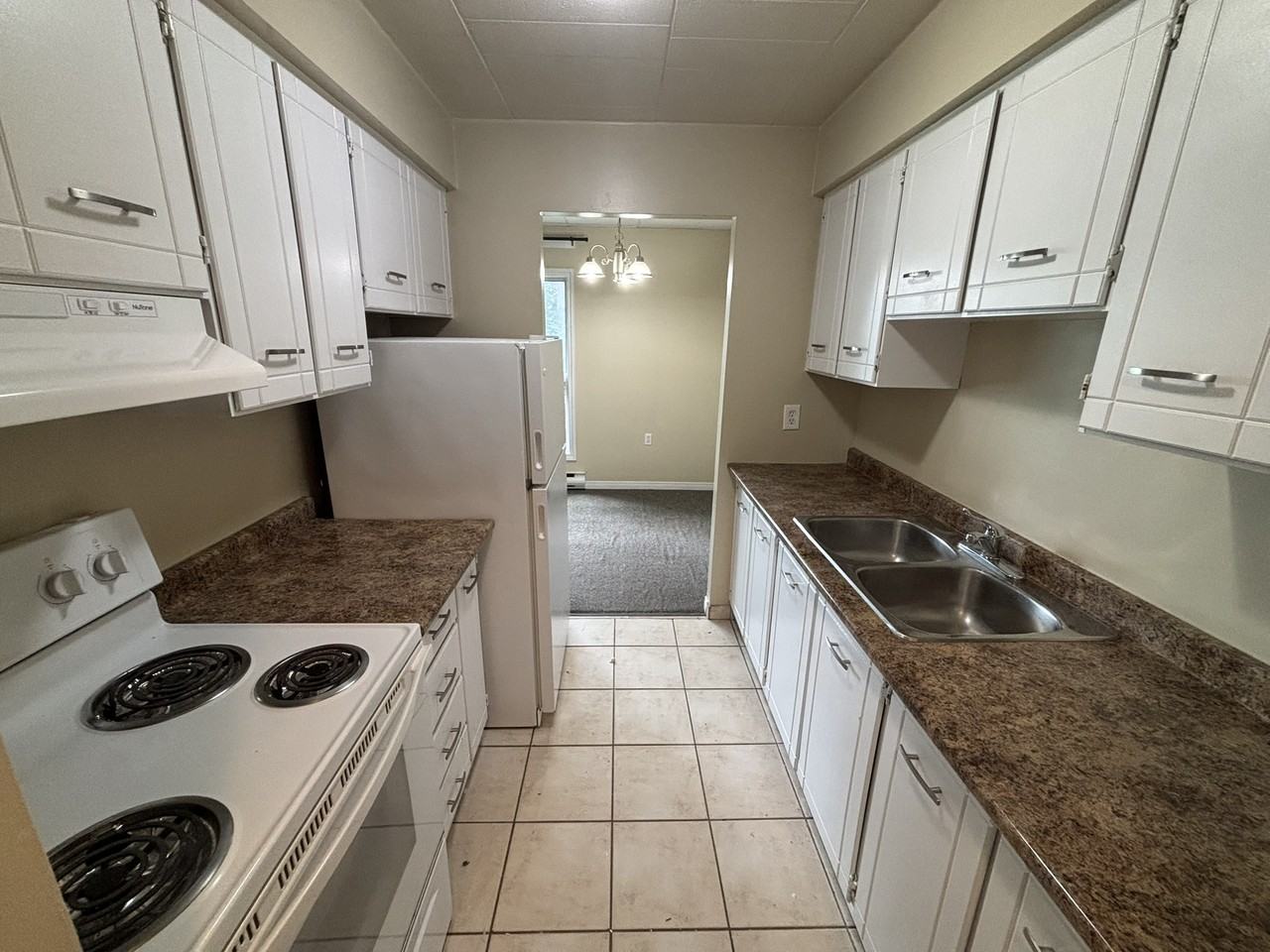 325 6-325 Erb Street West #6 - Photo 2 of 13