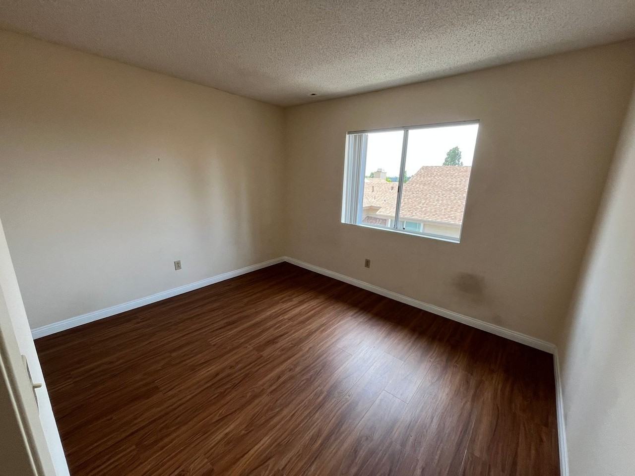 3108 Old Bridgeport Way - Photo 5 of 42