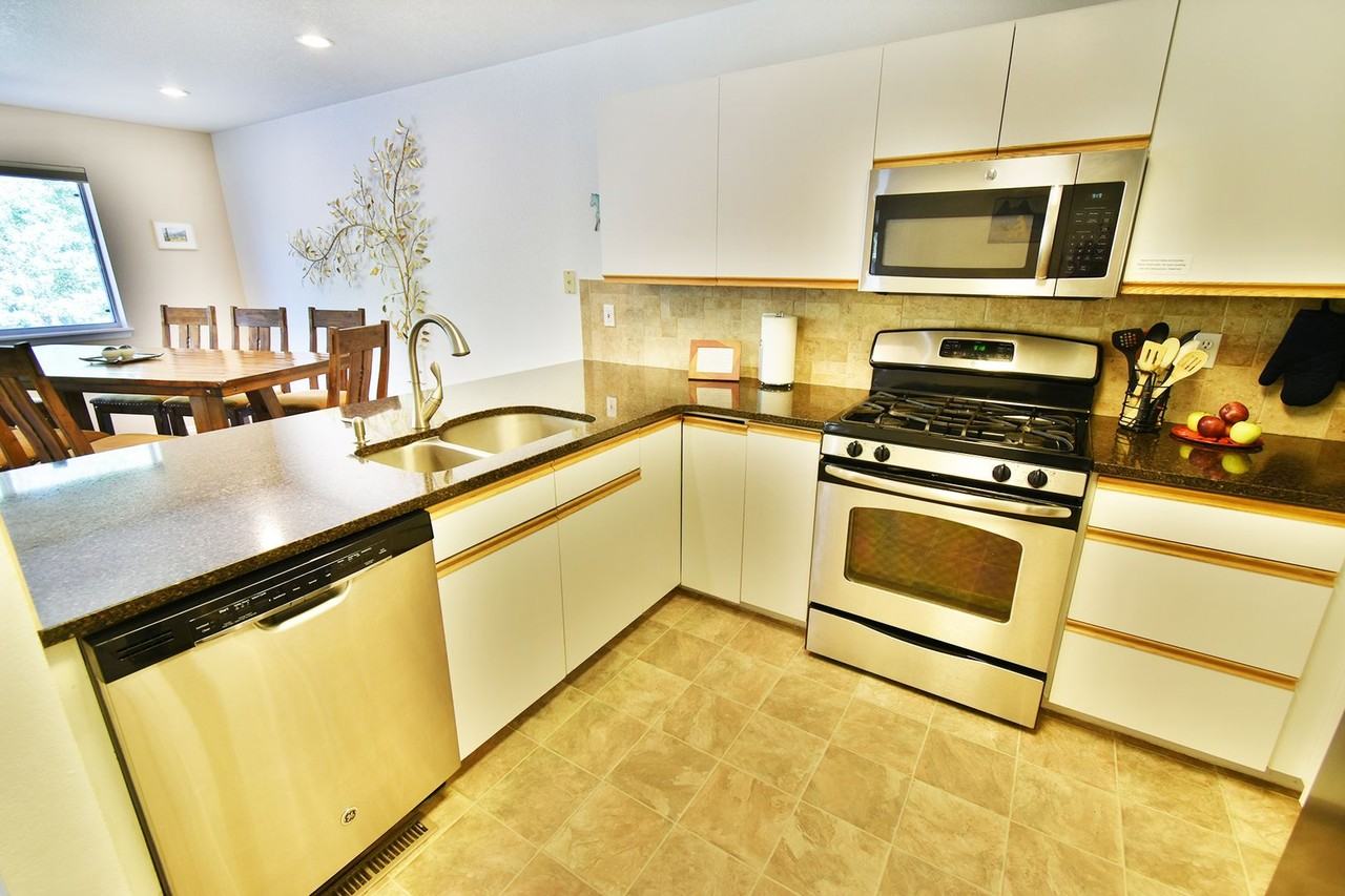 600A Gold Dust Dr - Photo 2 of 39