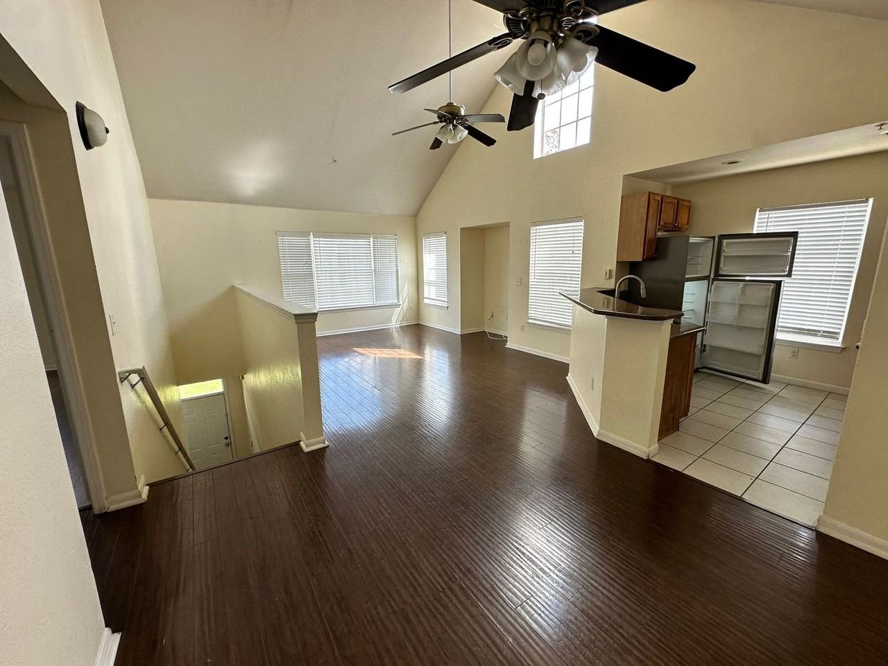 8957 Lee Vista Blvd - Photo 6 of 16