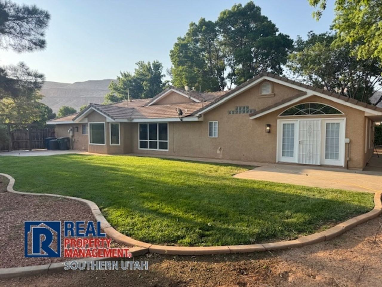 1410 S 700 W - Photo 4 of 24