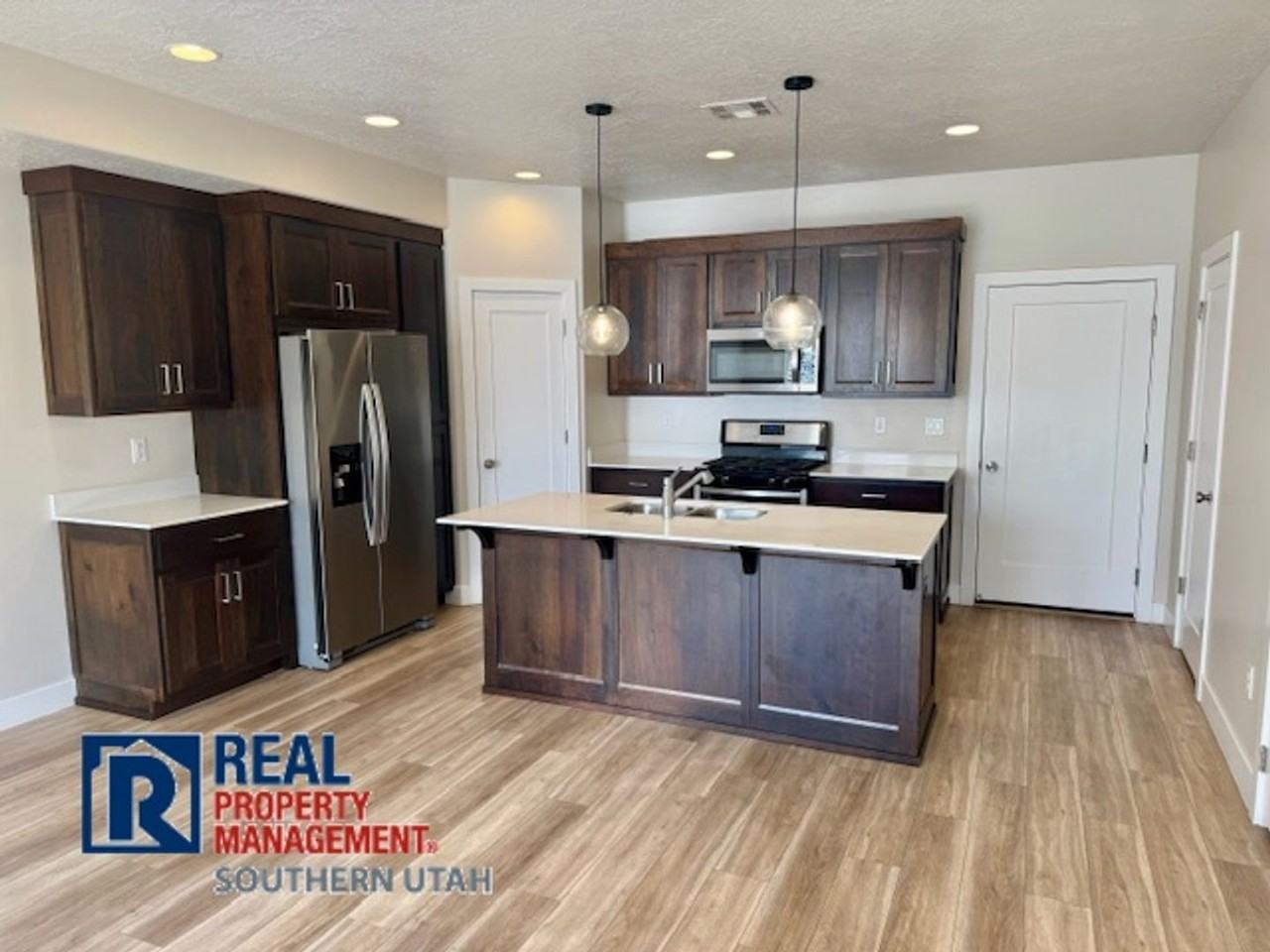 855 S Black Alder Dr - Photo 6 of 21