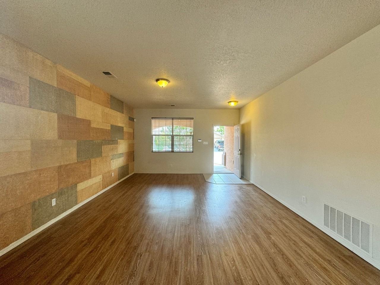 520 Rain Lily Rd Sw - Photo 4 of 30