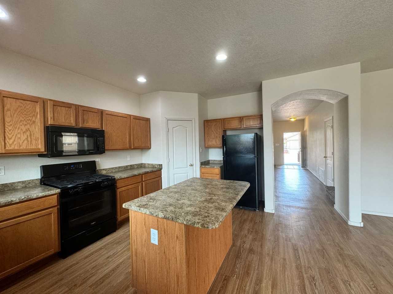 520 Rain Lily Rd Sw - Photo 6 of 30