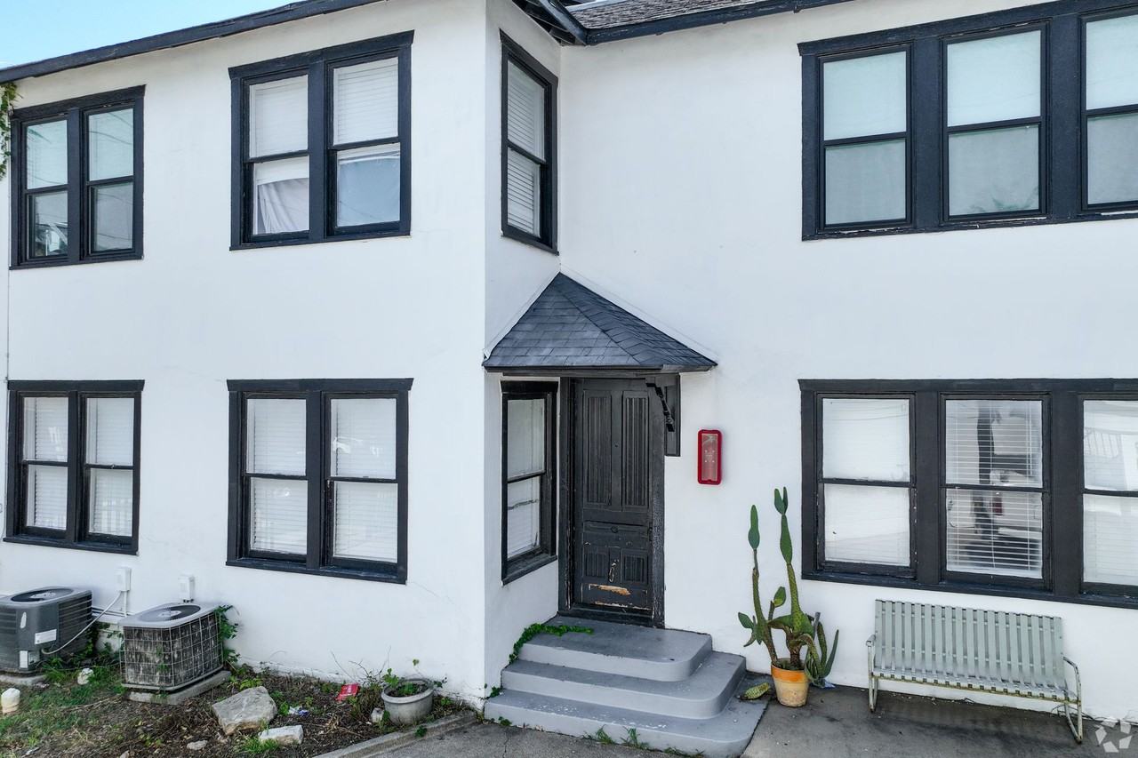 Leuda May Apartments - Photo 3 of 11