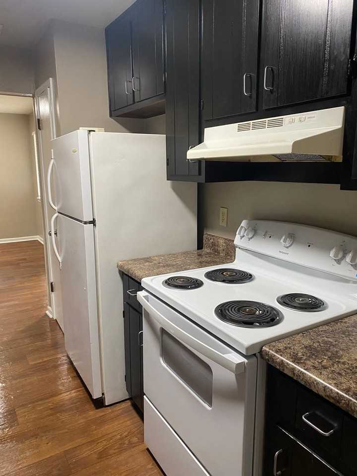 1401 Willow Bend Way - Photo 4 of 8