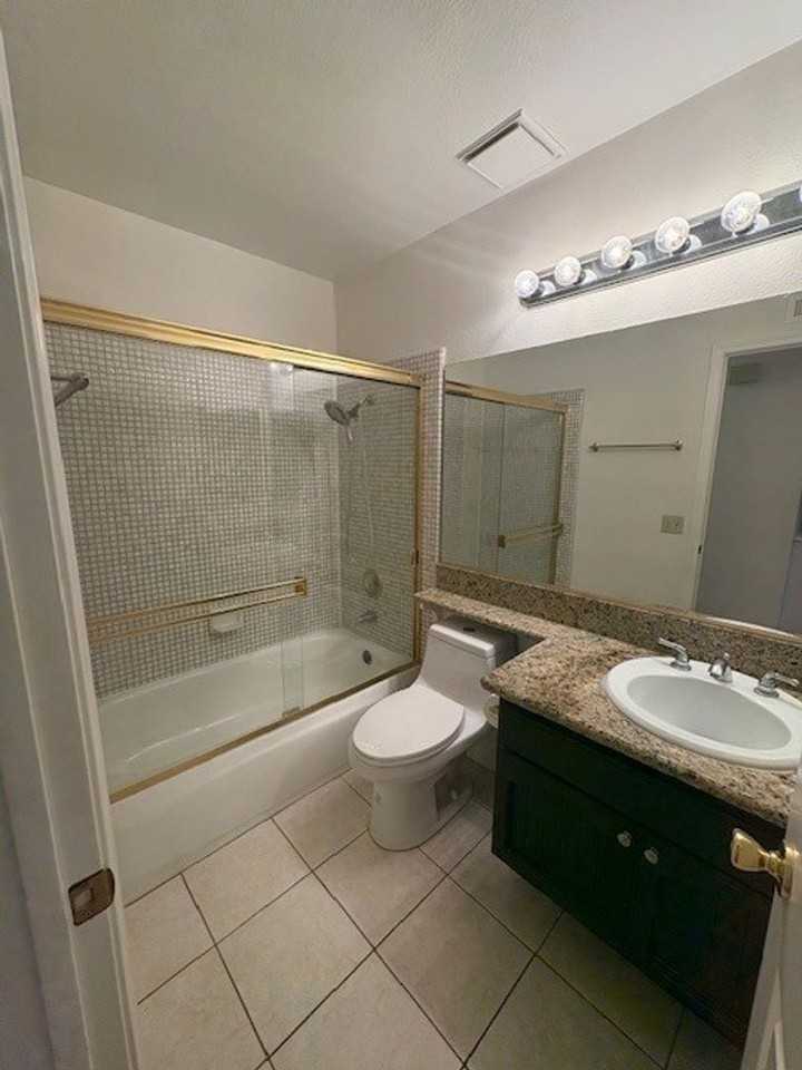 2133 Laurelwood Dr - Photo 5 of 14
