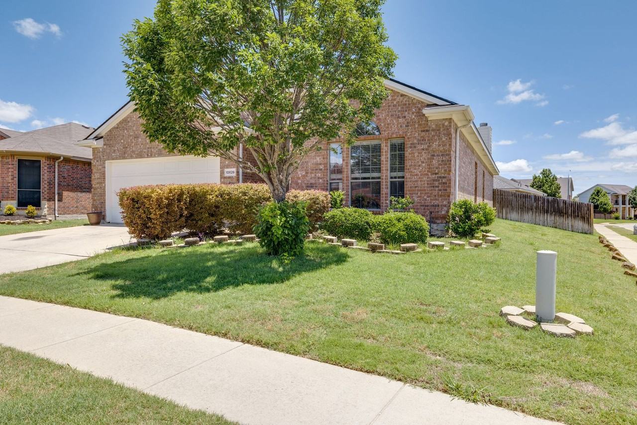 10826 Calderwood Ln - Photo 2 of 34