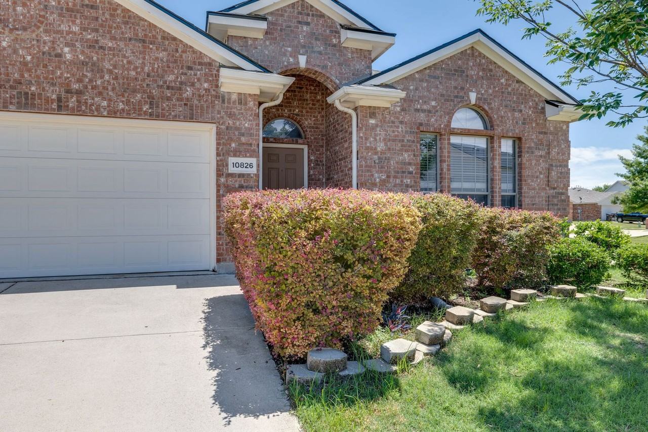 10826 Calderwood Ln - Photo 4 of 34