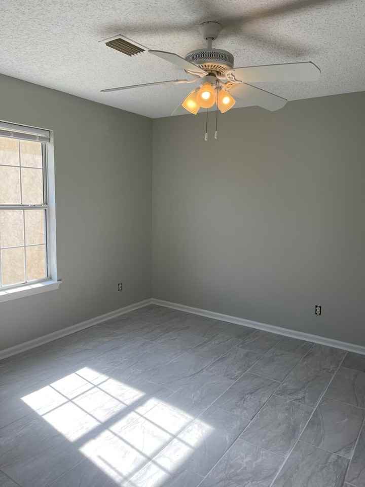 265 Windridge Dr - Photo 6 of 20
