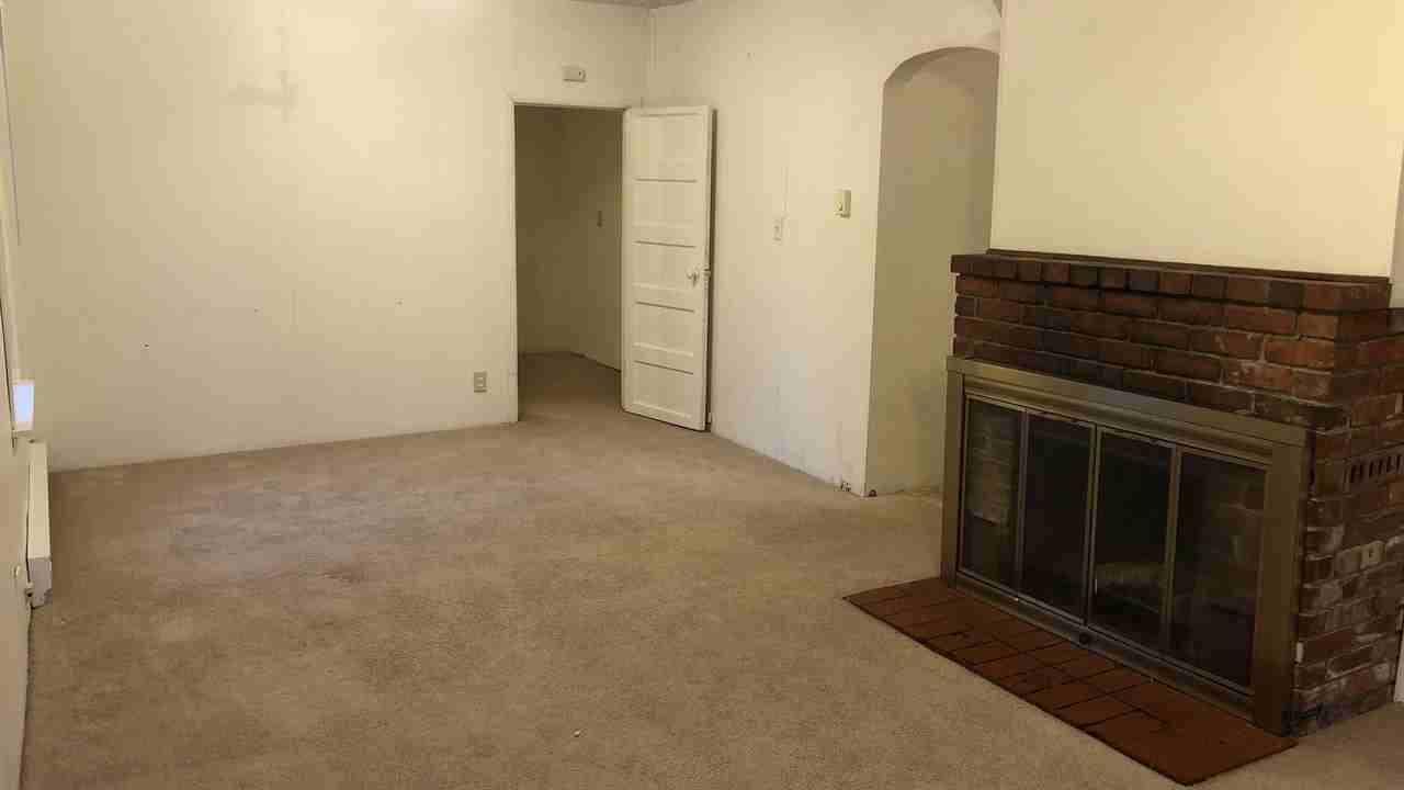 115 Sw State St - Photo 5 of 27