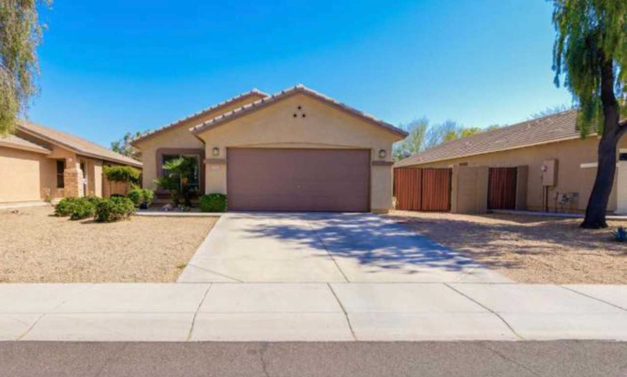 17233 W Banff Ln