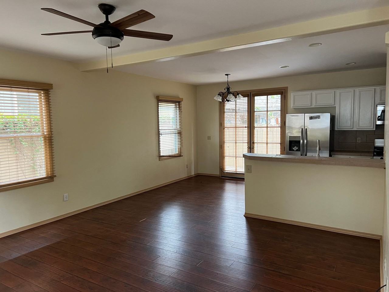 616 N Voluntario St - Photo 2 of 12