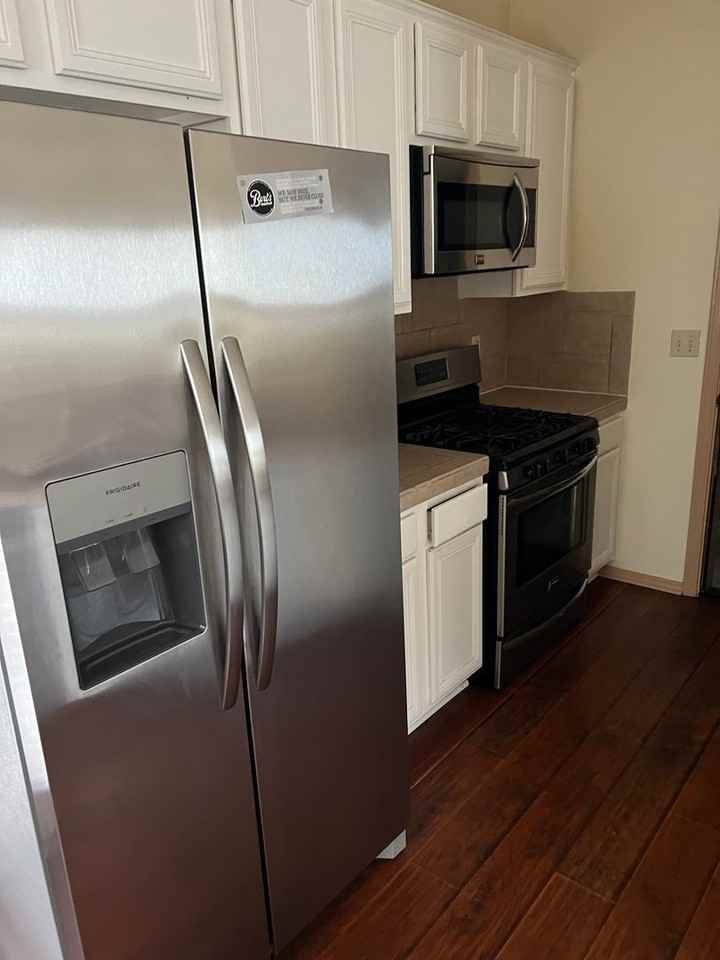 616 N Voluntario St - Photo 6 of 12