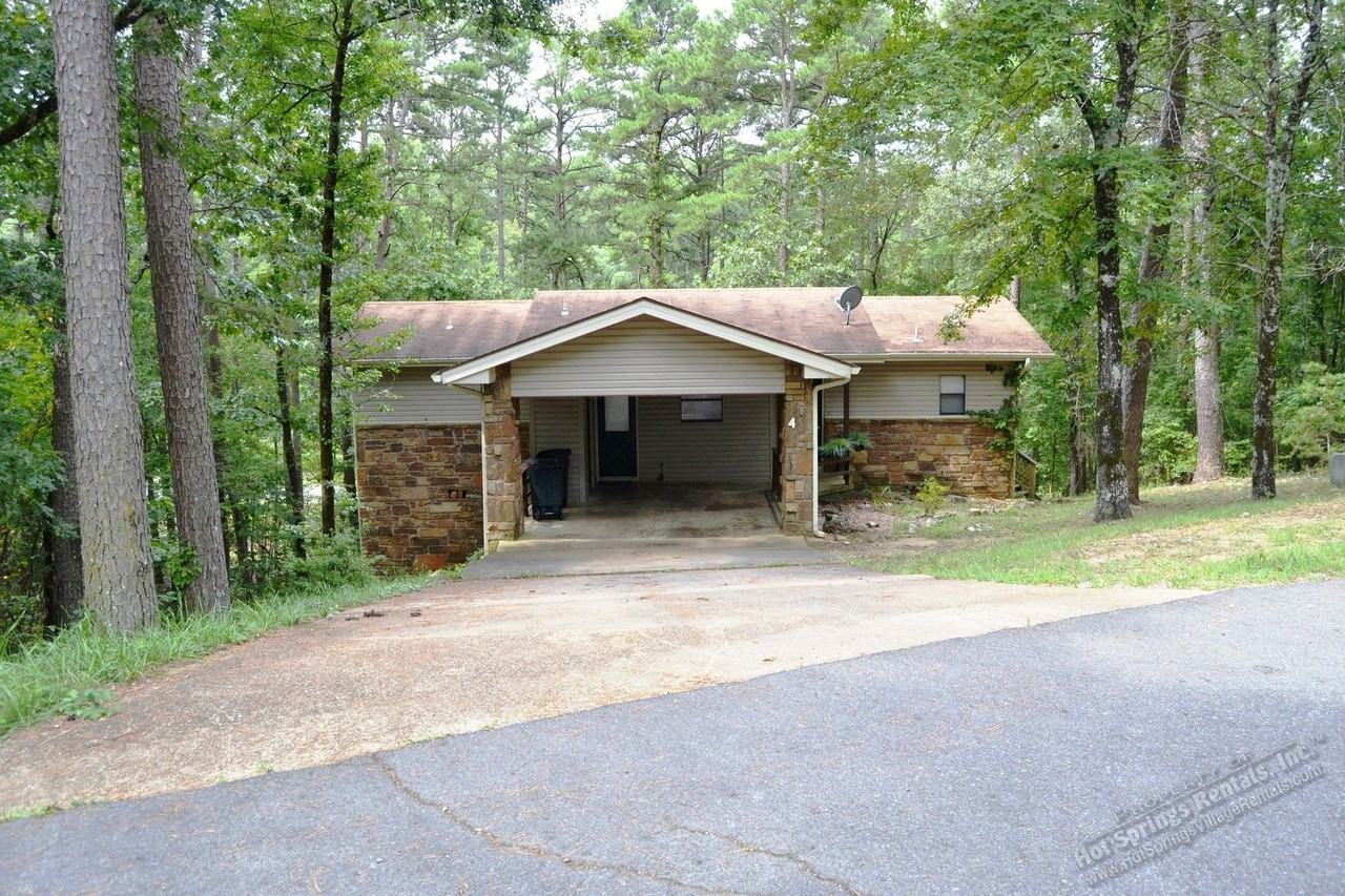 4 Astorga Cir - Photo 2 of 23