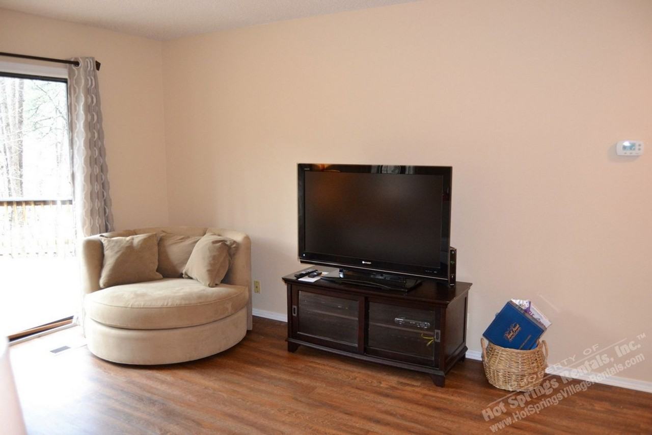 4 Astorga Cir - Photo 3 of 23