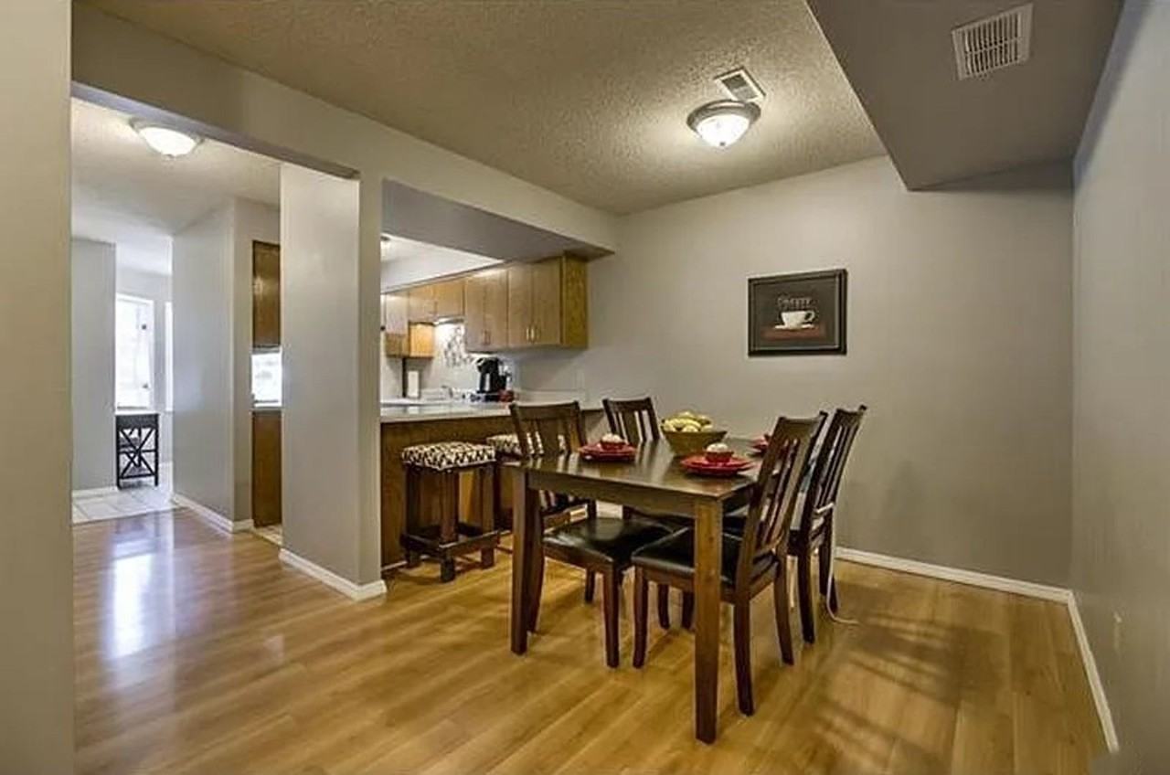 203 Deerfield Ln - Photo 6 of 14