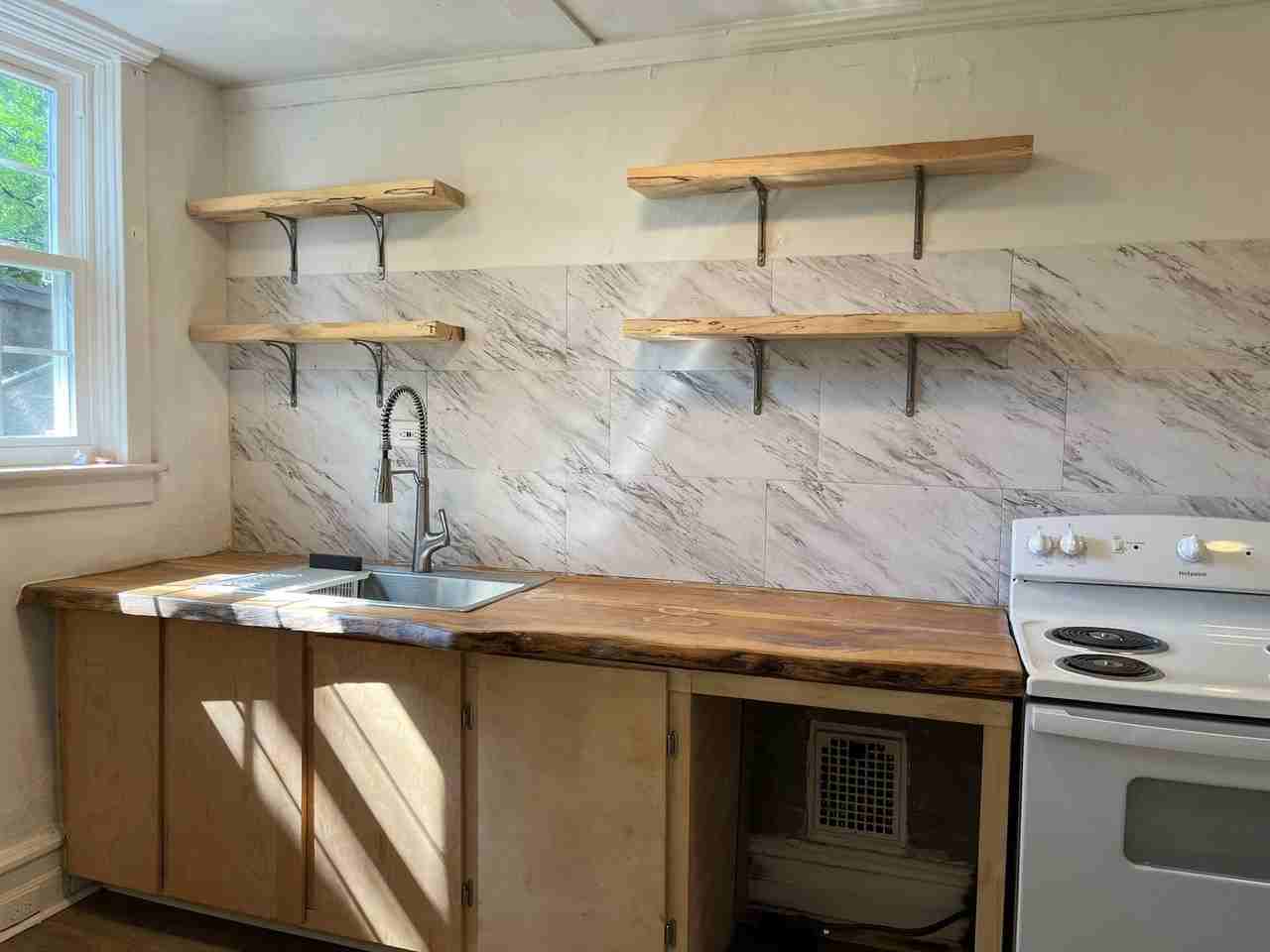 226 Coral St - Photo 3 of 14