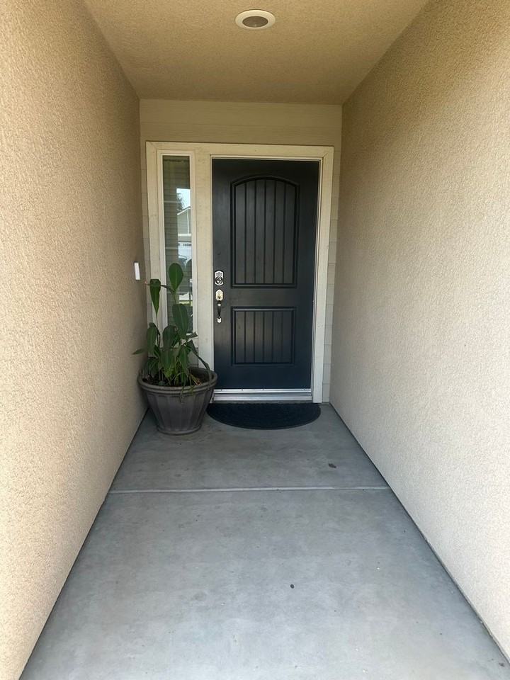 1746 Bryman St - Photo 2 of 8