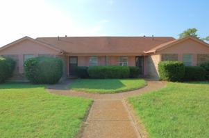 featured image of 1118 N Nolan River Rd