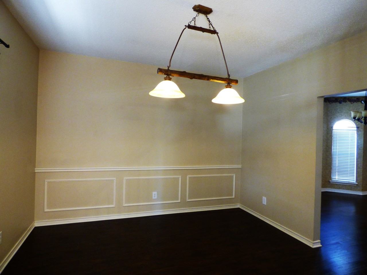 1509 Appalachian Dr - Photo 6 of 17