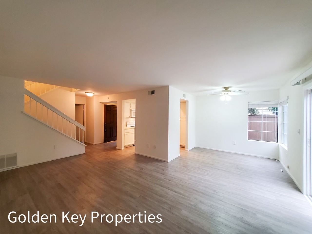 2982 Lexington Cir - Photo 7 of 23
