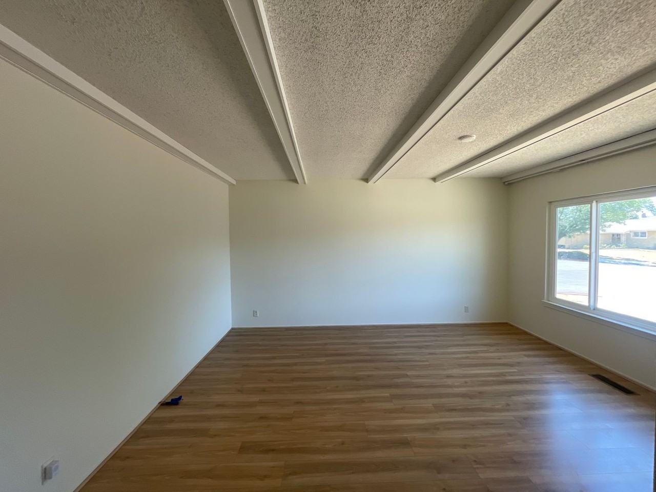 3075 Via Del Sol - Photo 3 of 20