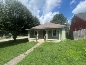 134 S Maple St - Photo 1 of 1