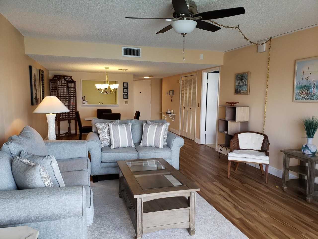 7300 Sun Island Drive South #702 - Photo 7 of 14