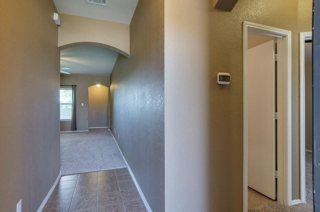 4533 Wheatland Dr - Photo 4 of 35