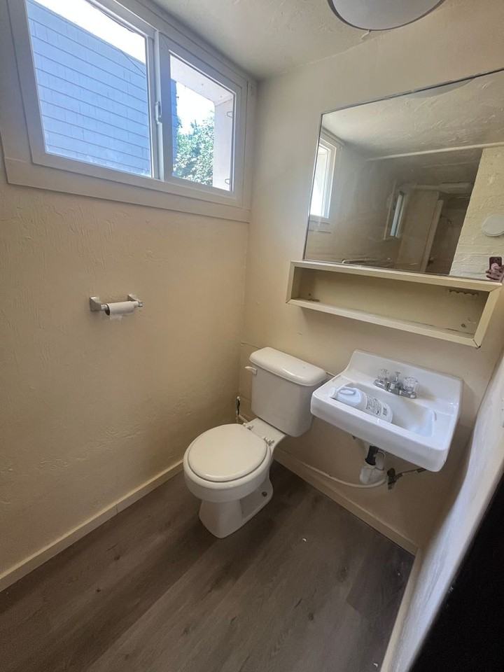 430 W 12th Ave #5 - Photo 3 of 7