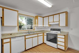 5716 Ne 60th Ave - Photo 1 of 1
