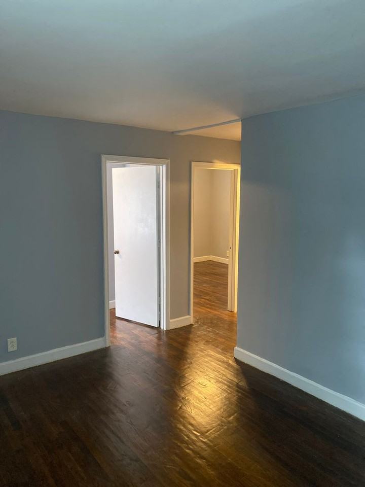 1414 Catherine Simmons Avenue #4 - Photo 4 of 12