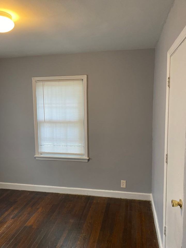 1414 Catherine Simmons Avenue #4 - Photo 6 of 12