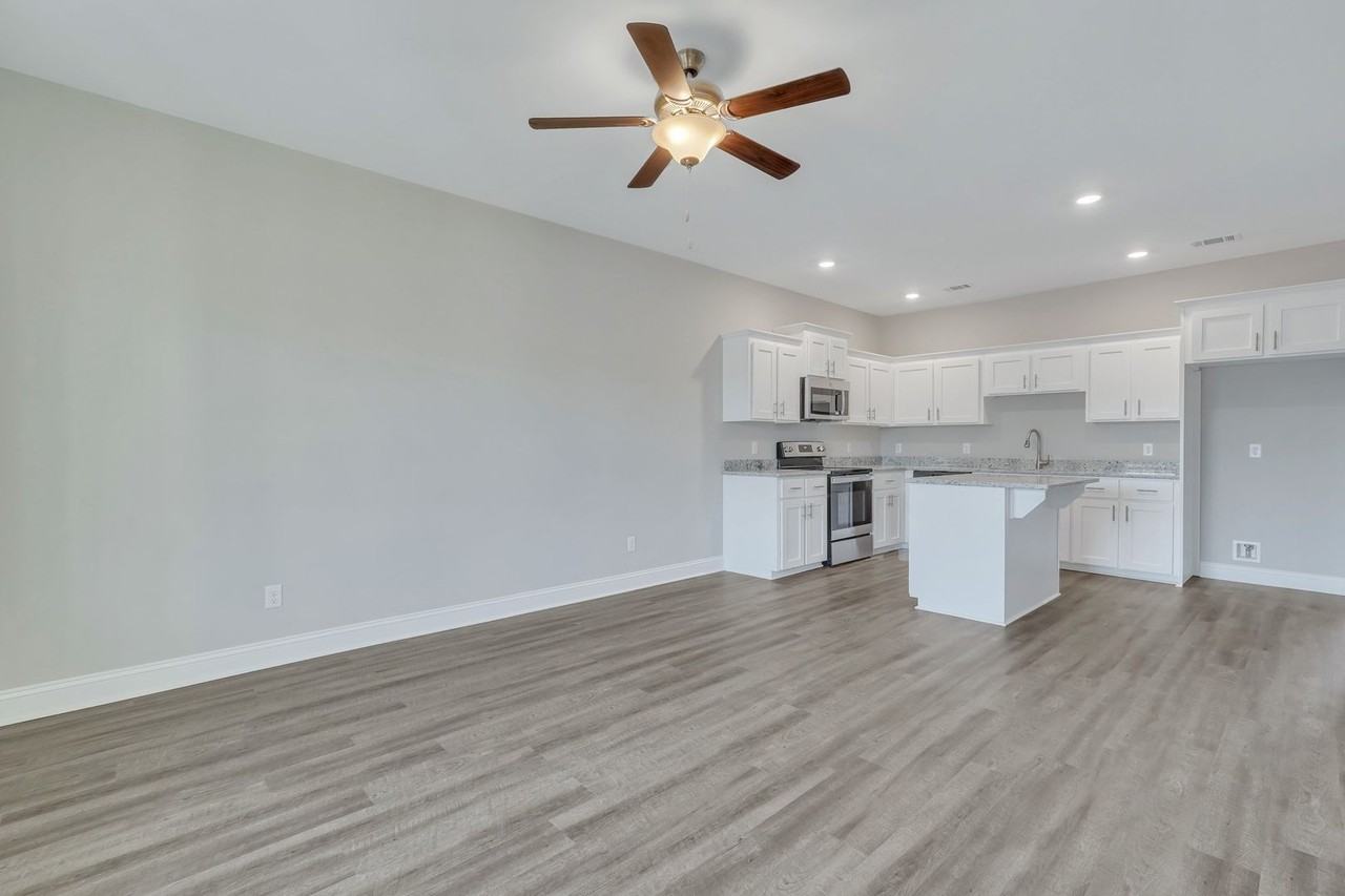 713 Coley Boyd Road - Photo 3 of 11