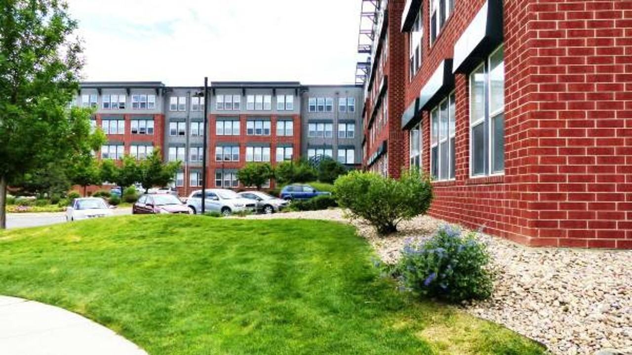 Lincoln Pointe Lofts - Photo 2 of 33