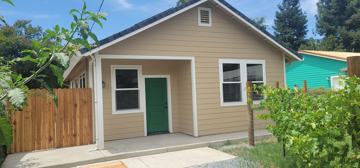 featured image of 170A Donner Ave