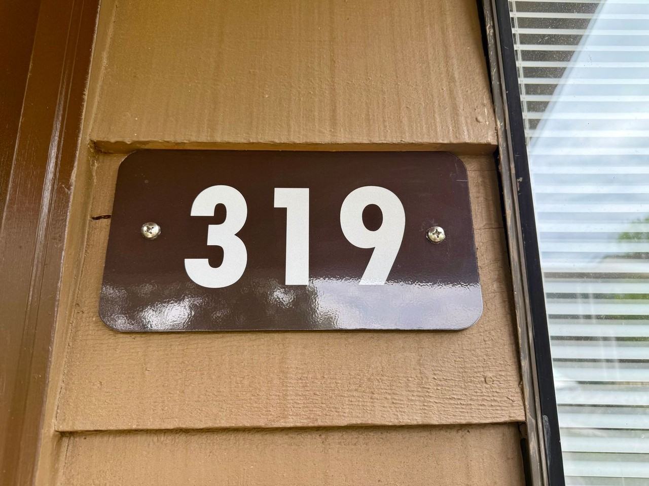 319 Harvest Dr - Photo 4 of 31