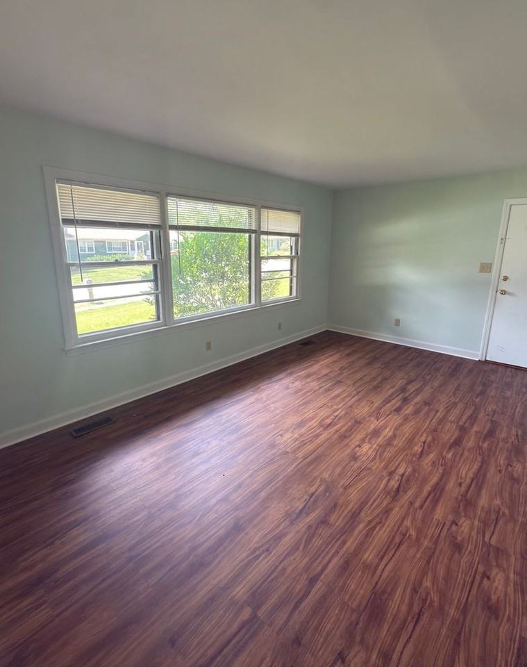 3514 Normandy Rd - Photo 2 of 13